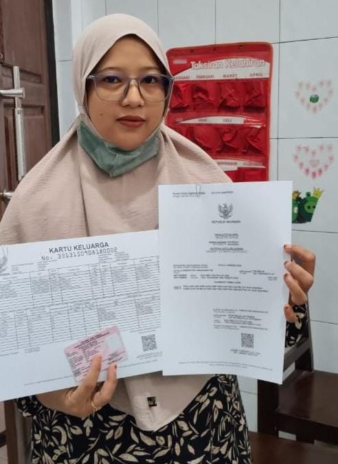 Kerjasama Pelayanan Terpadu secara Online antara Disdukcapil Kabupaten Karanganyar dengan Praktik Mandiri Bidan (PMB) Puji Utomo Kedungjeruk Mojogedang Karanganyar