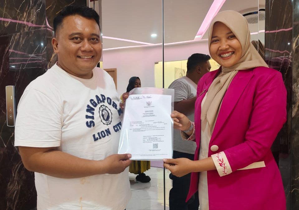 Kerjasama Pelayanan Terpadu secara Online antara Disdukcapil Kabupaten Karanganyar dengan Klinik Mommies Premiere Paulan Colomadu Karanganyar